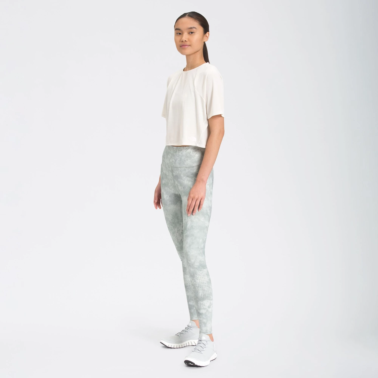 The North Face Women's Cloud Roll Tights Blackberry Wine 2 The North Face Women's Cloud Roll Tights Blackberry Wine - Image 2