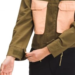 The North Face Women's M66 Utility Field Jacket Miliary Olive/apricot Ice 8 The North Face Women's M66 Utility Field Jacket Miliary Olive/apricot Ice -DealsThe North Face Store unnamed file 1129