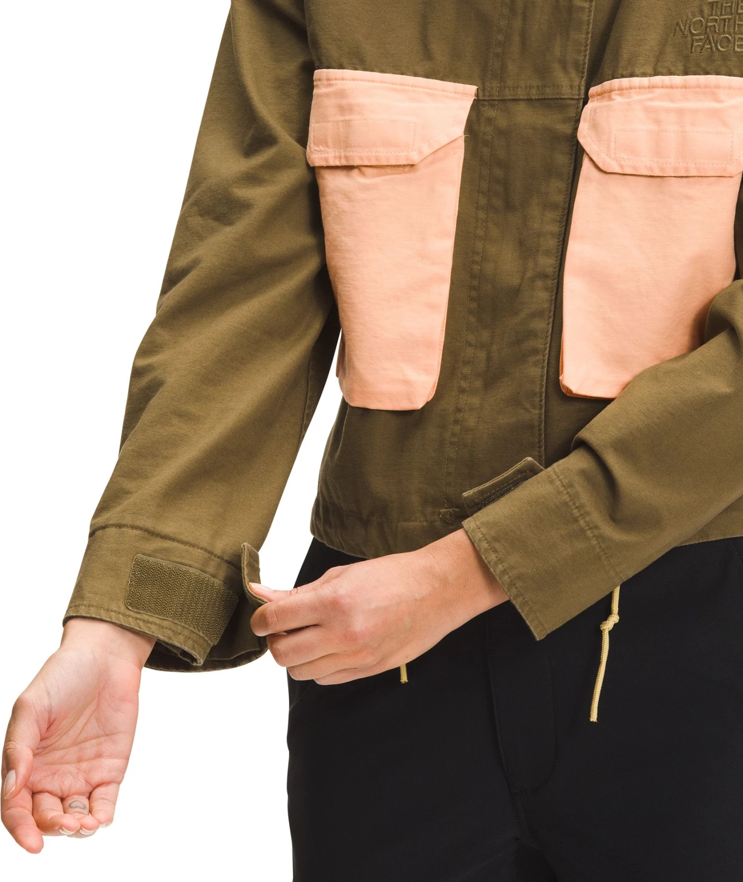 The North Face Women's M66 Utility Field Jacket Miliary Olive/apricot Ice 4 The North Face Women's M66 Utility Field Jacket Miliary Olive/apricot Ice - Image 4