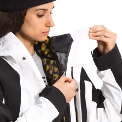 The North Face Women's Printed Denali 2 Jacket Tnf Rd Hliday 2 Plid Prnt -DealsThe North Face Store unnamed file 1190