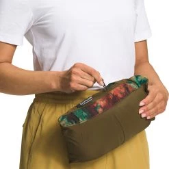 The North Face Women's 1996 Retro Nuptse Down Jacket Folk Blue 10 The North Face Women's 1996 Retro Nuptse Down Jacket Folk Blue -DealsThe North Face Store unnamed file 1409