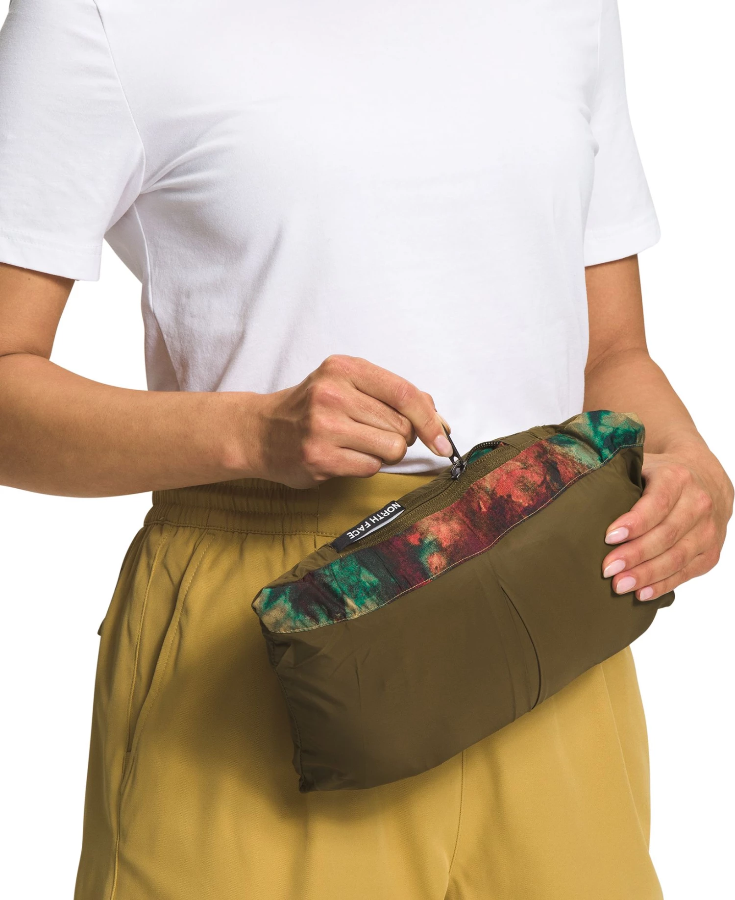 The North Face Women's 1996 Retro Nuptse Down Jacket Folk Blue 5 The North Face Women's 1996 Retro Nuptse Down Jacket Folk Blue - Image 5