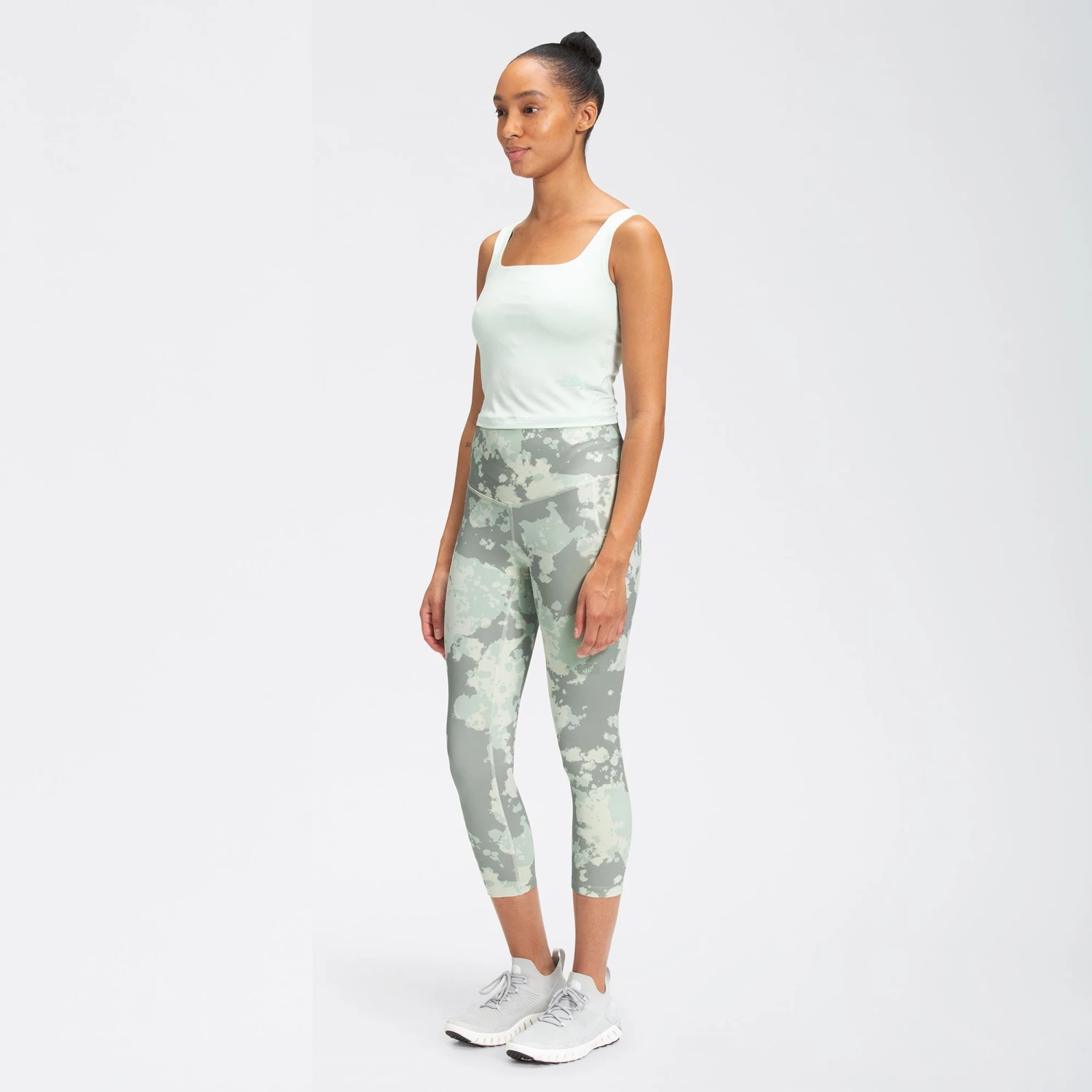 The North Face Women's Wander High Rise Pocket Cropped Tights Wrought Iron Surreal Sky 2 The North Face Women's Wander High Rise Pocket Cropped Tights Wrought Iron Surreal Sky - Image 2