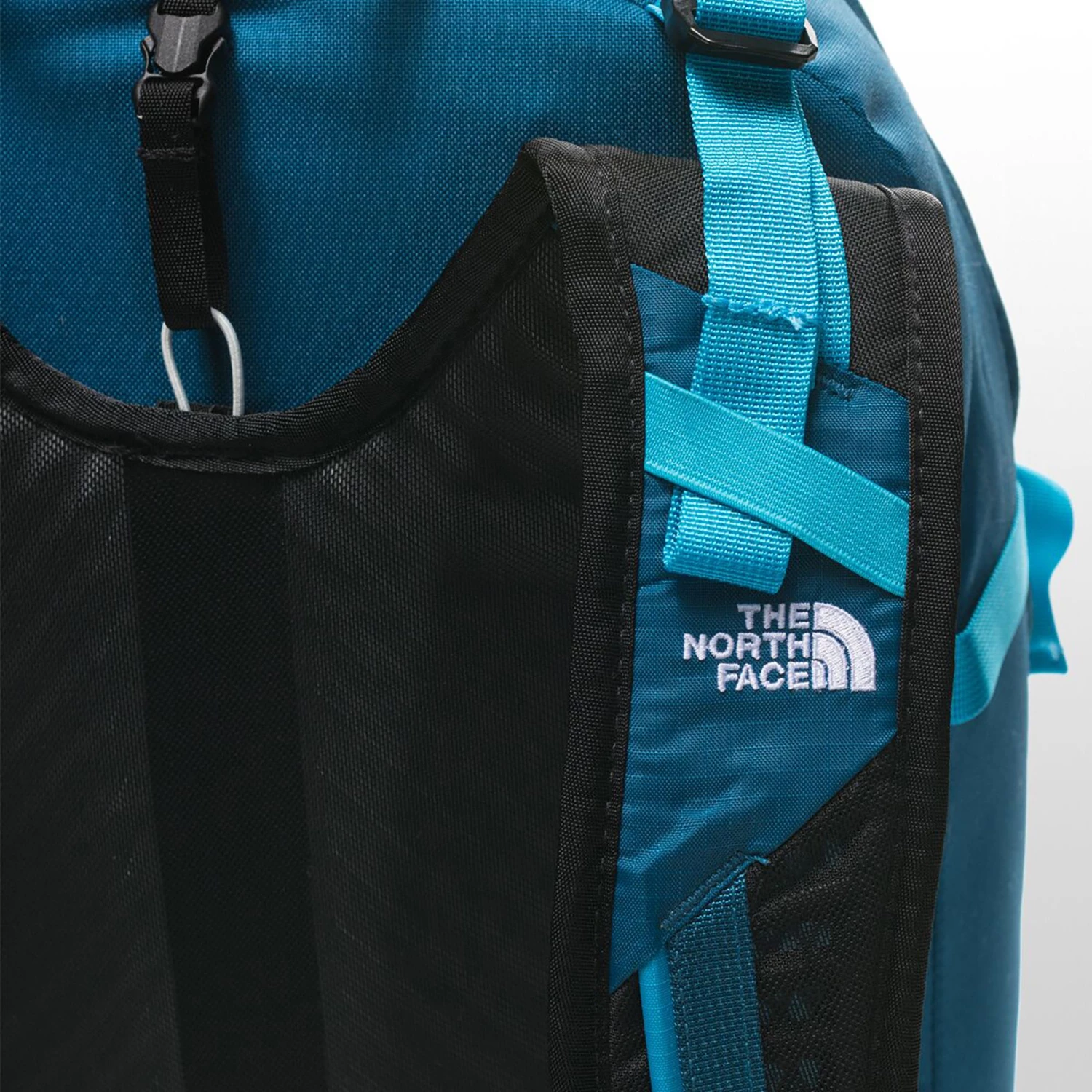 The North Face Basin 36 Daypack For Unisex Meridian Blu/moroccan Blu 4 The North Face Basin 36 Daypack For Unisex Meridian Blu/moroccan Blu - Image 4