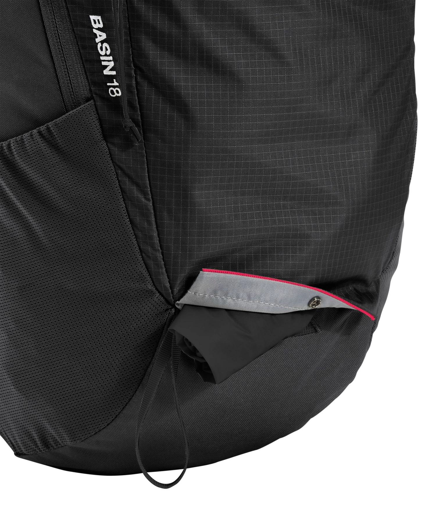 The North Face Basin 18 Daypack For Unisex Tnf Black/tnf Black 7 The North Face Basin 18 Daypack For Unisex Tnf Black/tnf Black - Image 7